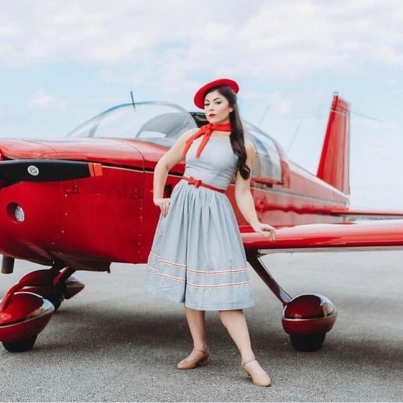 Tailor & Twirl pinup dress - Picture 4 of 13